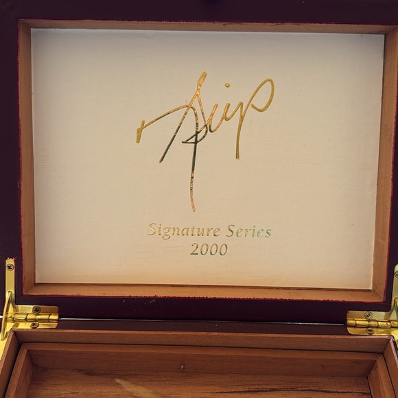 Jose Seijas Vintage Leather Cigar Box - Picture 4 of 11